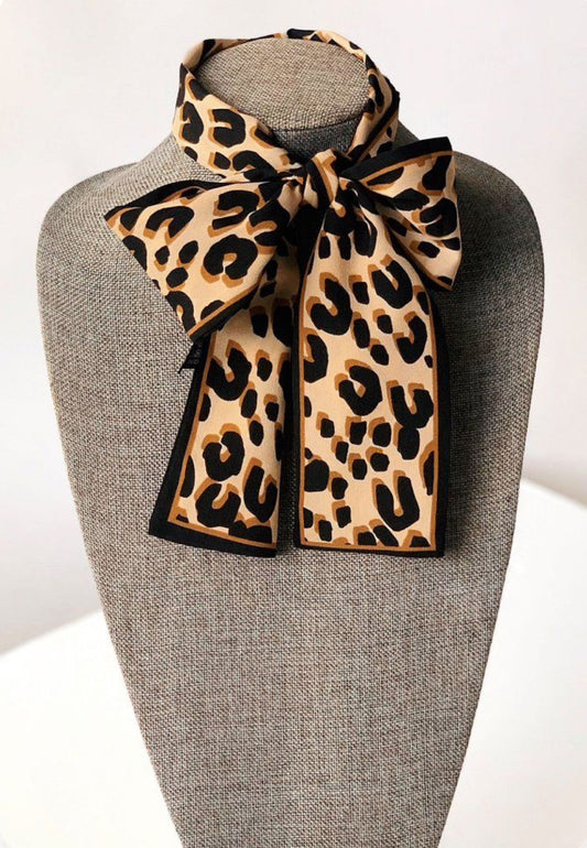 Leopard Print Trendy Collar Scarve